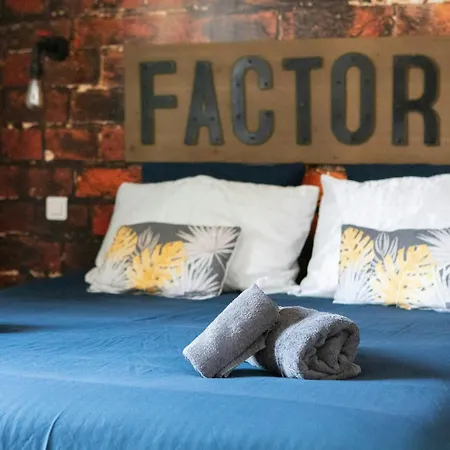 Hyper Centre The Factory Apartment *