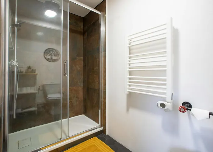 Hyper Centre The Factory Apartment