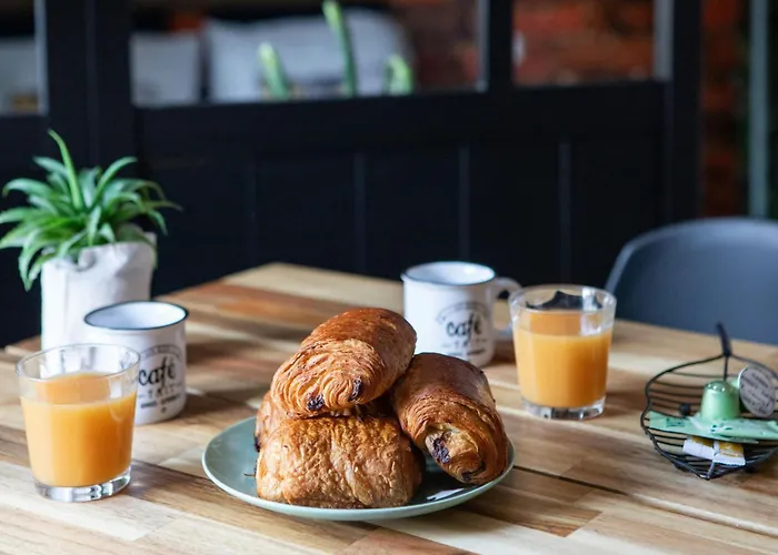 Hyper Centre The Factory Apartment